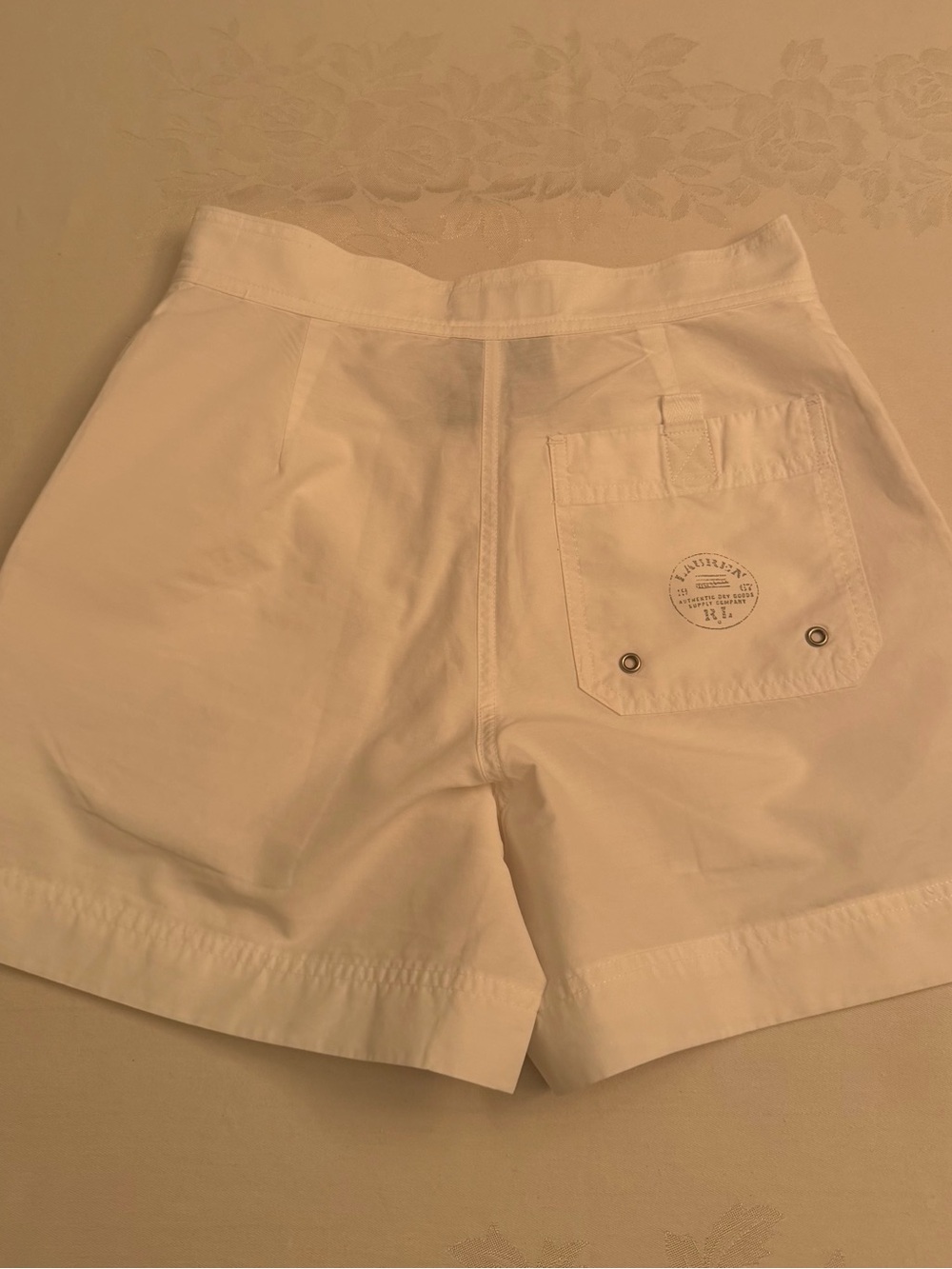 Lauren Ralph Lauren Cream High-Rise Tailored Shorts